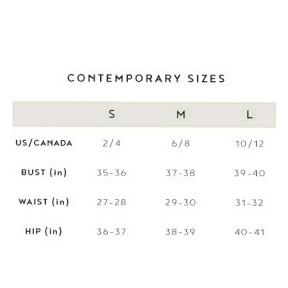 📣LAST ONE!📣🌿BELL SLEEVED DRESS🌿 - Picture 8 of 8